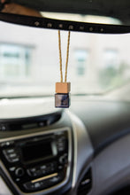Load image into Gallery viewer, Car Diffuser